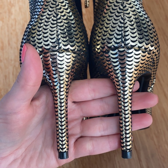 Leila booties. New without box - Picture 9 of 10